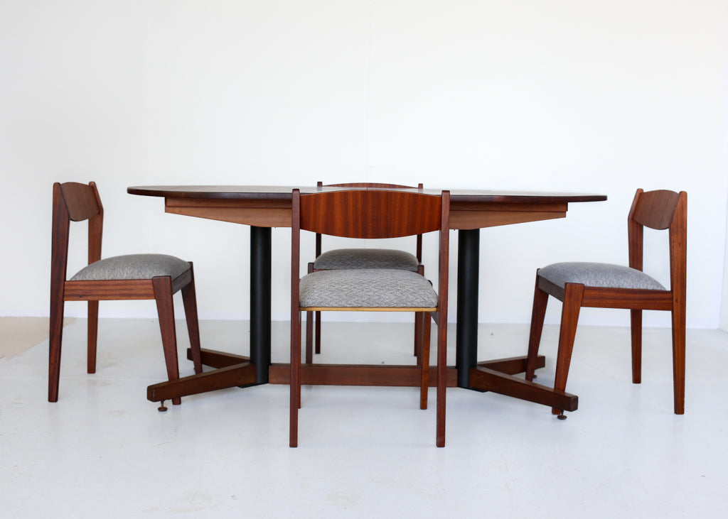 Solid Wood Extendable Dining Table