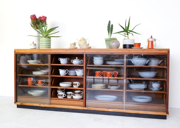 Haberdashery Cabinet with 16 Drawers