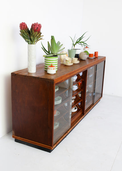 Haberdashery Cabinet with 16 Drawers