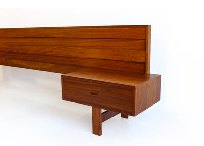 Queen Kiaat Headboard with Pedestals