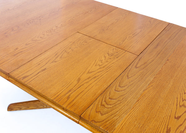 Vintage Extendable Dining Table