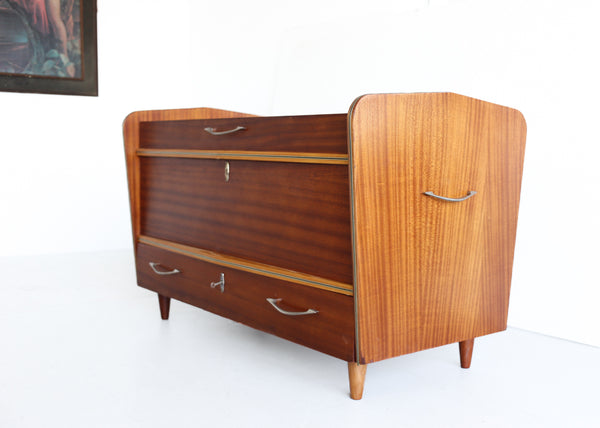 Mid-Century Modern Kist