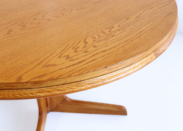 Vintage Extendable Dining Table