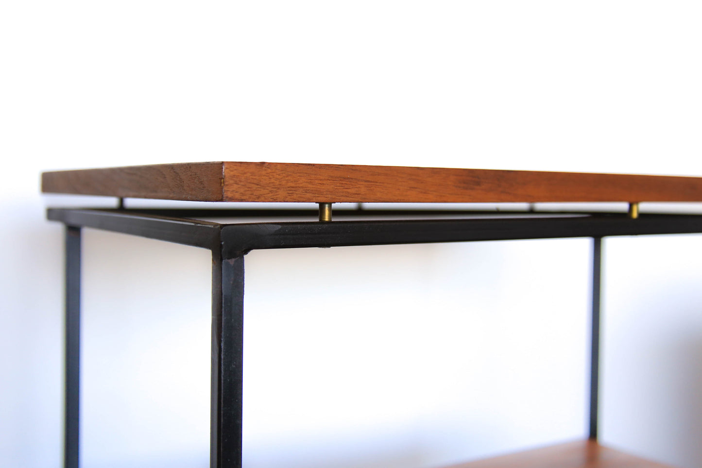 Vintage Modern Hi-Fi Stand