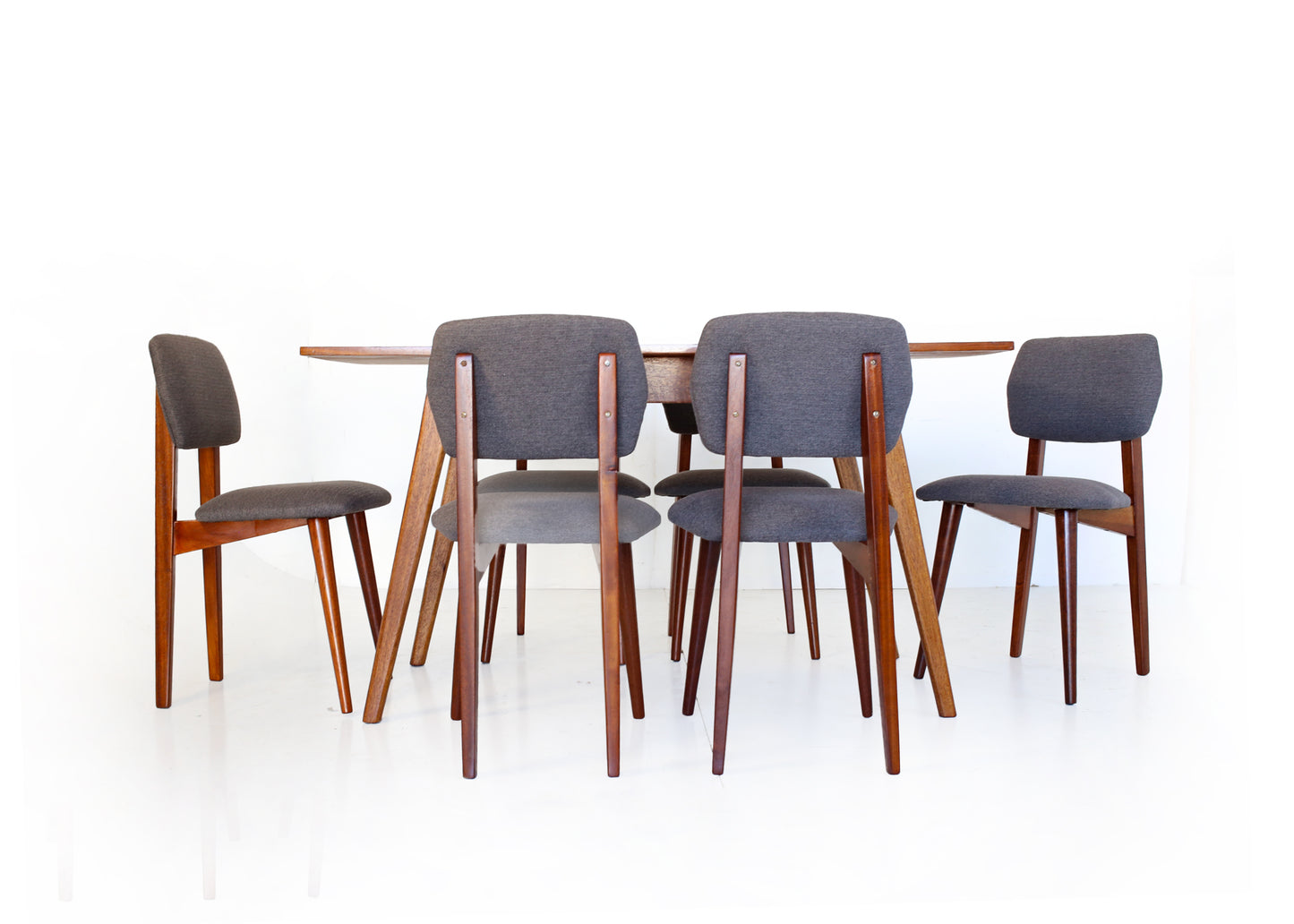 Set of Six Mid-century Dining Chairs
