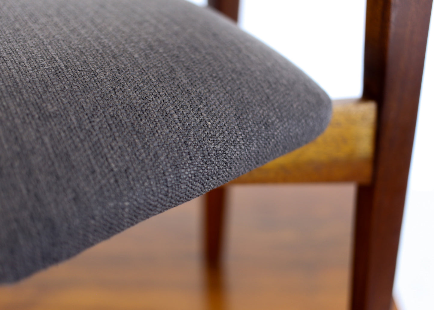 Set of Six Mid-century Dining Chairs