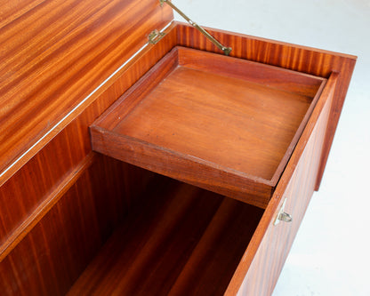 Mid-Century Kist with Tapered Legs and Shaped Top