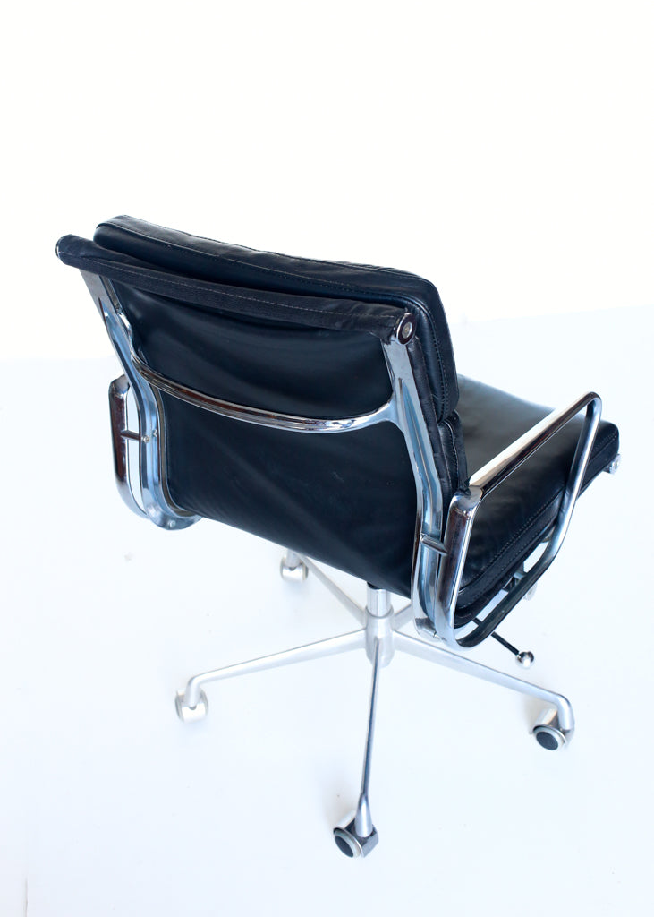 Vintage Eames Replica Office Chair