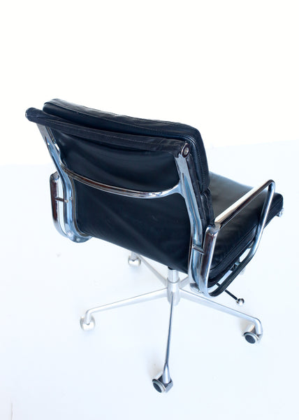 Vintage Eames Replica Office Chair