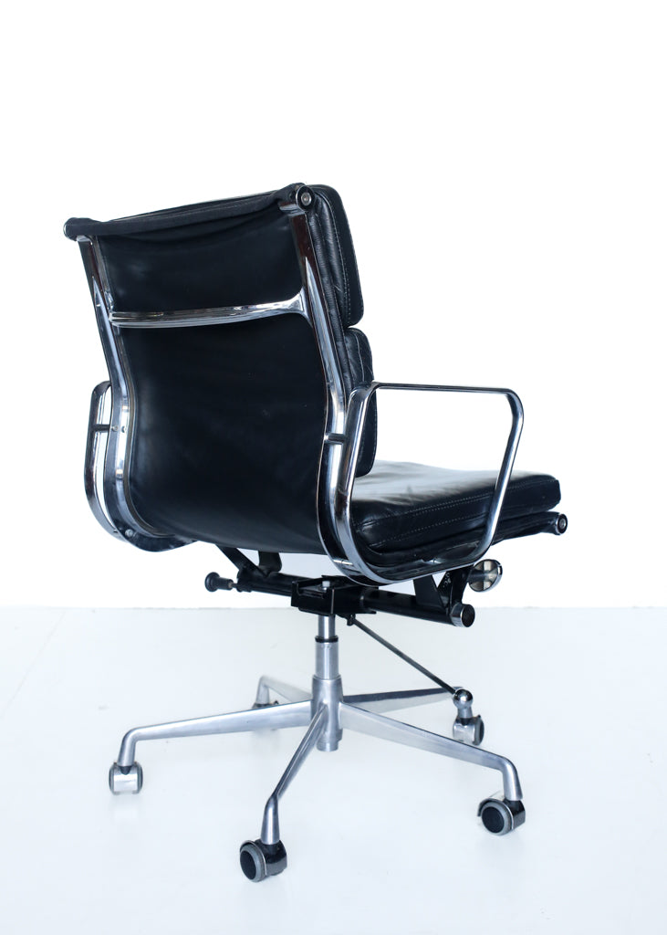 Vintage Eames Replica Office Chair
