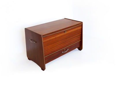Vintage Kist with Drawer
