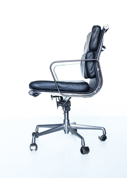 Vintage Eames Replica Office Chair