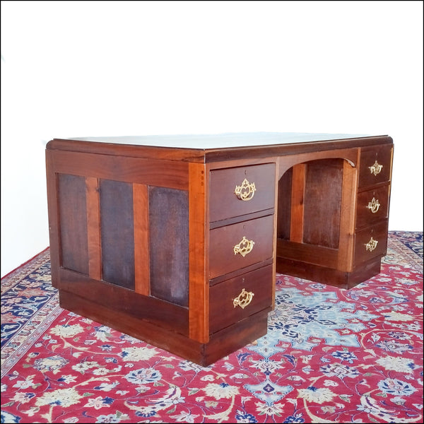 Vintage Georgian Design Desk with Six Drawers