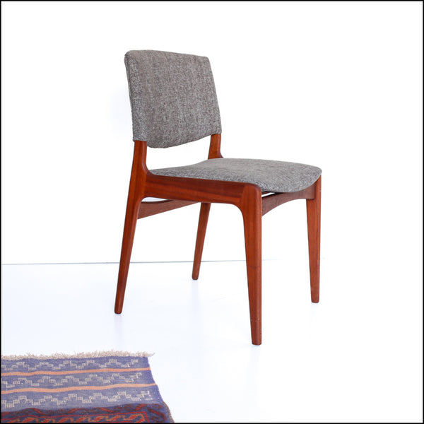 Single Mid-century Dining Chair