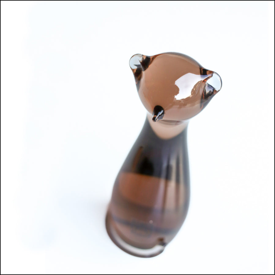 Collectible 1960s Glass Paperweight Cat