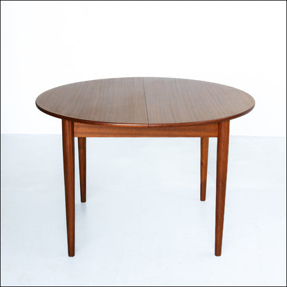 Extendable Frystark Dining Table