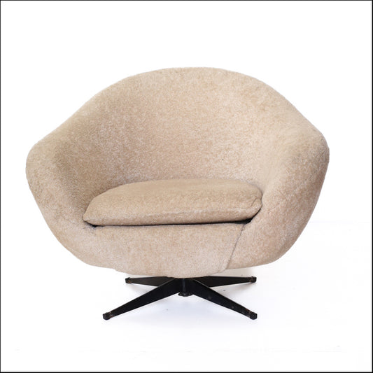 Authentic Mid-century Zodiac Chair