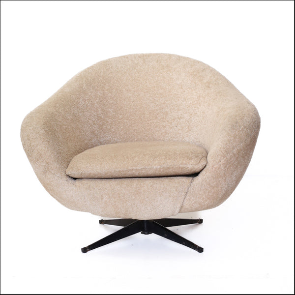 Authentic Mid-century Zodiac Chair