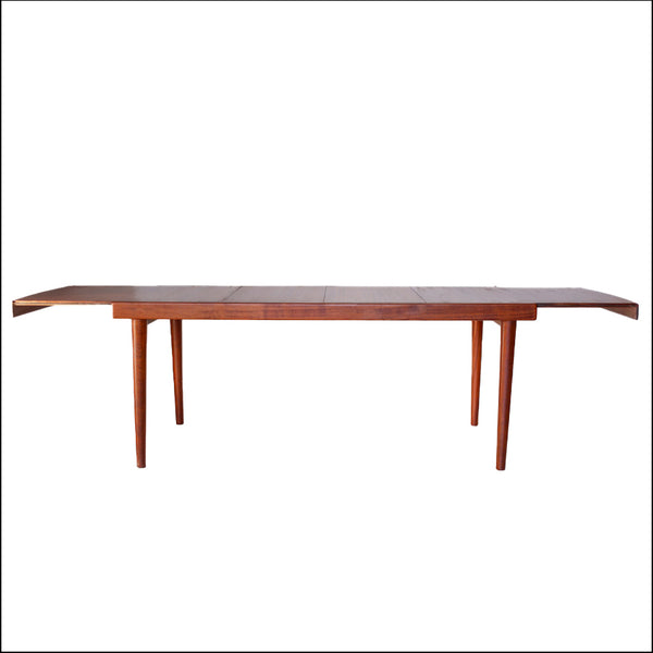 Duros Dining Table with Two Extensions