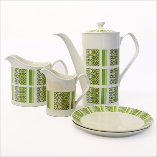 Six Vintage Johnson Brothers Ironstone Pieces
