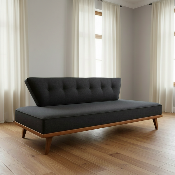 Vintage Style Ooh-Lala Daybed