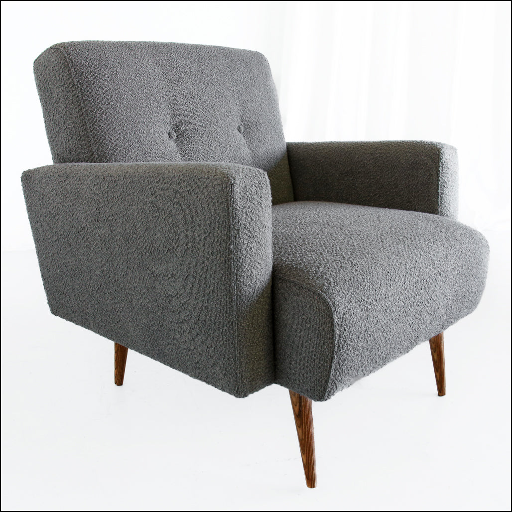 The Huisraad Modern Lazygirl Chair