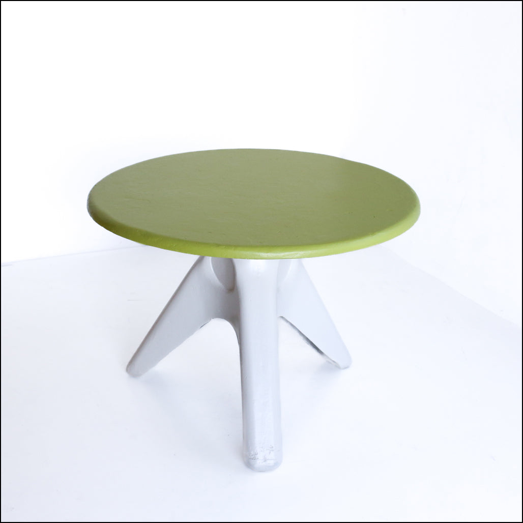 Vintage Fiberglass Garden table