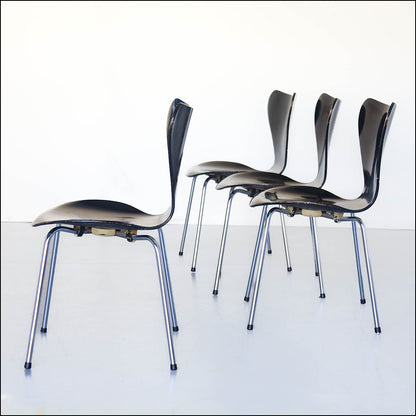 A Set of Four Series 7 Chairs by Arne Jacobson for Fritz Hansen