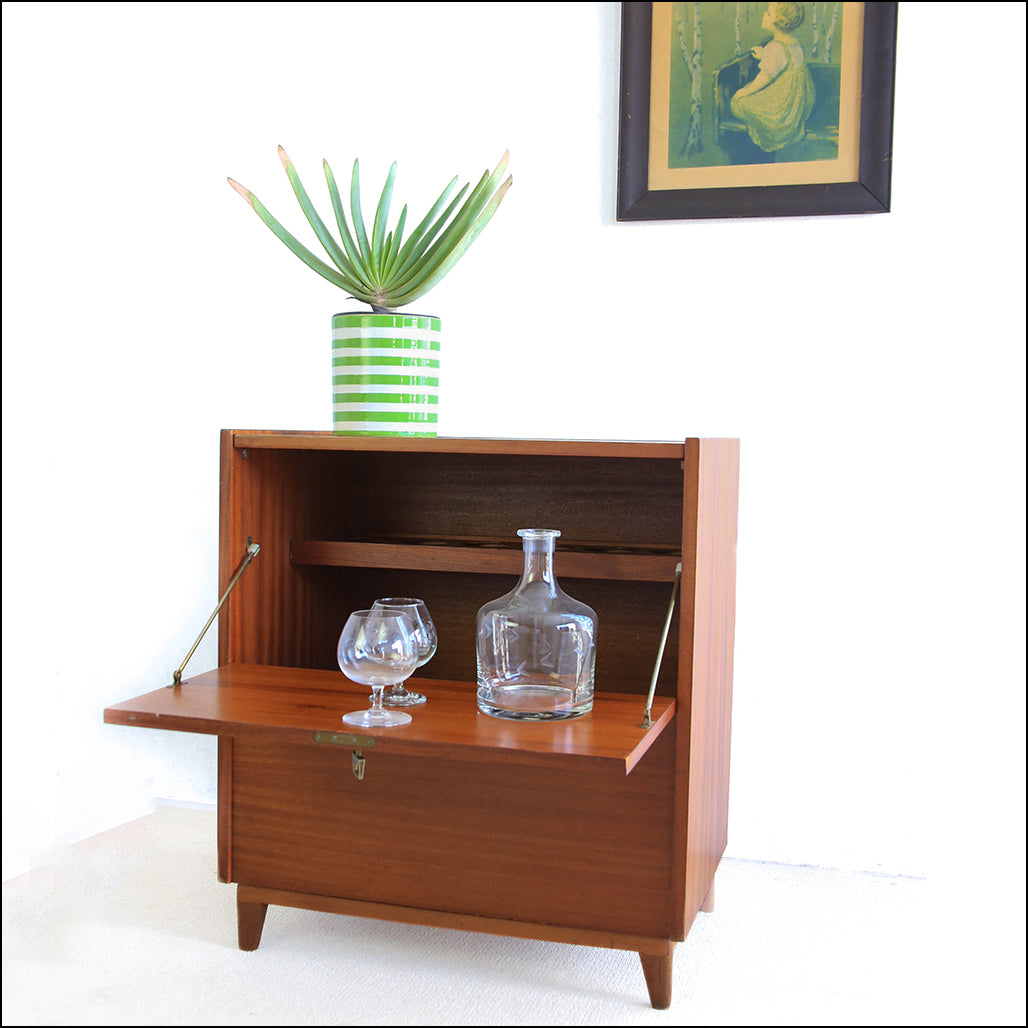 Small 1960's Drinks Cabinet