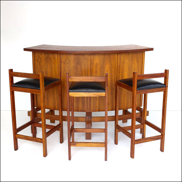 Mid-century Bar Counter with Three Chairs