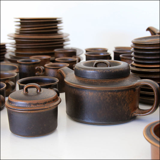 82 Piece 1960's Arabia Ruska Crockery