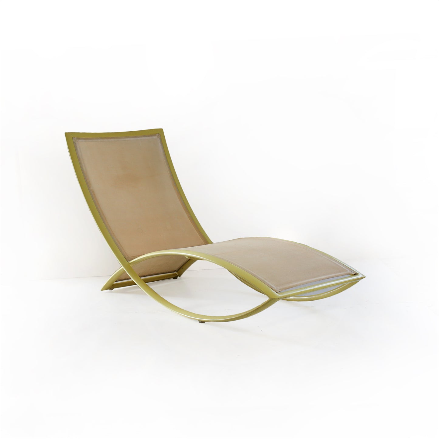 Modern Fish Chaise Longue