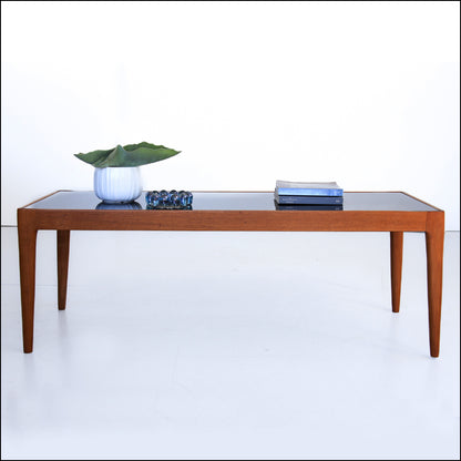 The Huisraad Modern Piekfyn Coffee Table - small and large