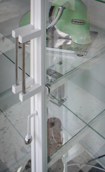 The Newly Defined 'Insurgent Medical Cabinet' - made to order