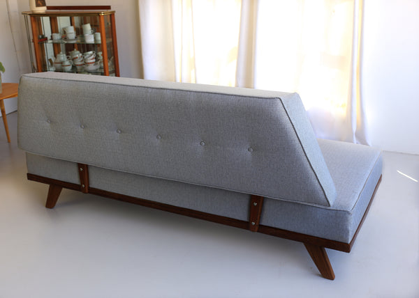 The Huisraad Modern Ooh-Lala Daybed #2