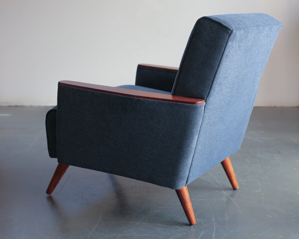 The Huisraad Modern Ladidah Armchair
