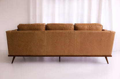 The Huisraad Modern Luísa Leather Sofa