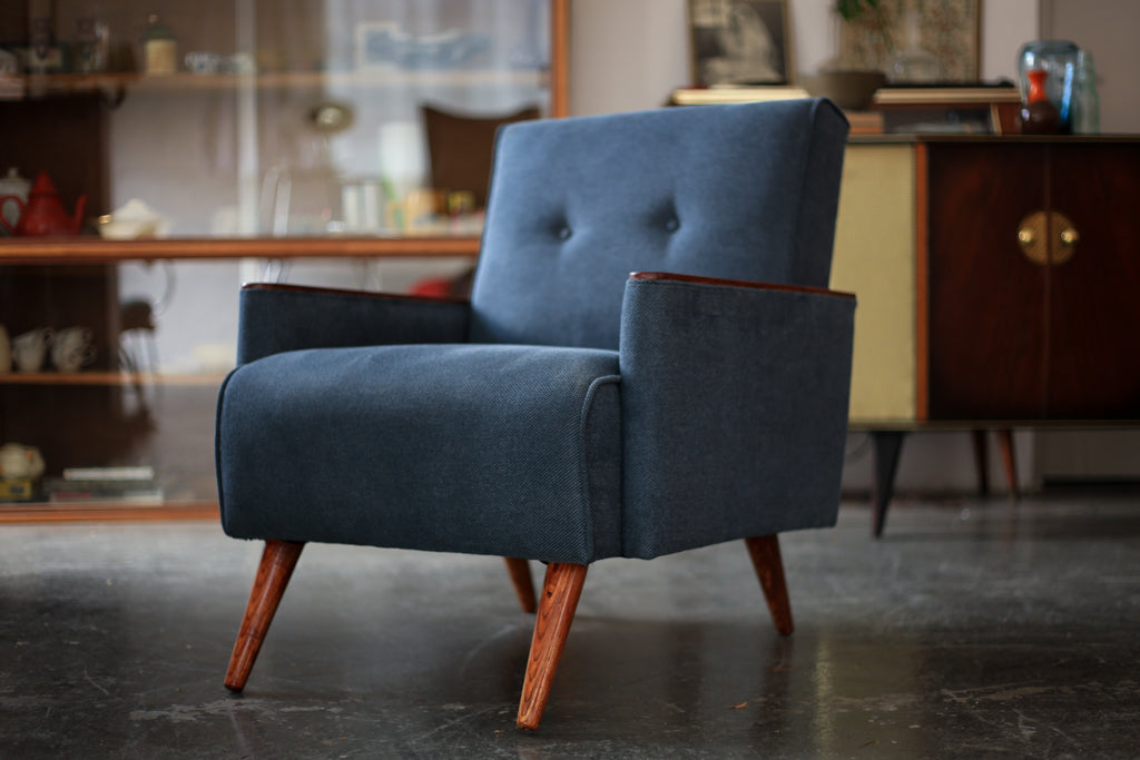 The Huisraad Modern Ladidah Armchair