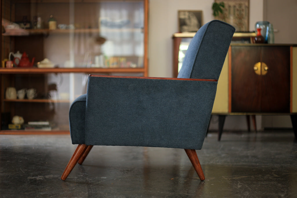 The Huisraad Modern Ladidah Armchair