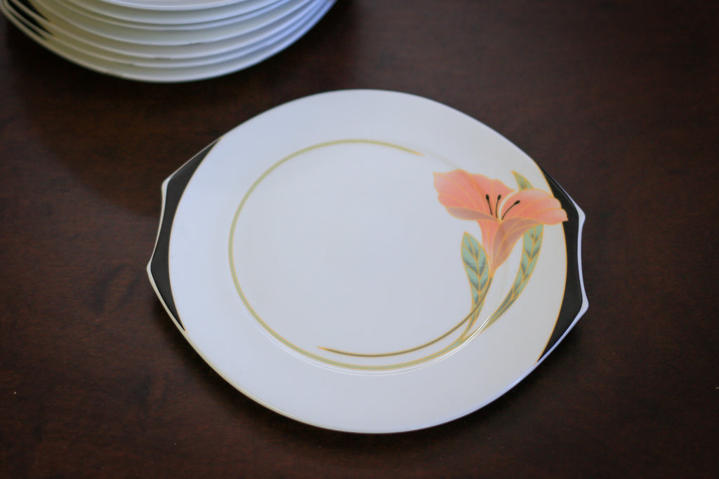 Set of Eight Villeroy & Boch 'Iris' Cake Plates