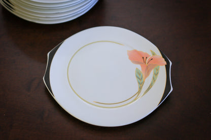 Set of Eight Villeroy & Boch 'Iris' Cake Plates