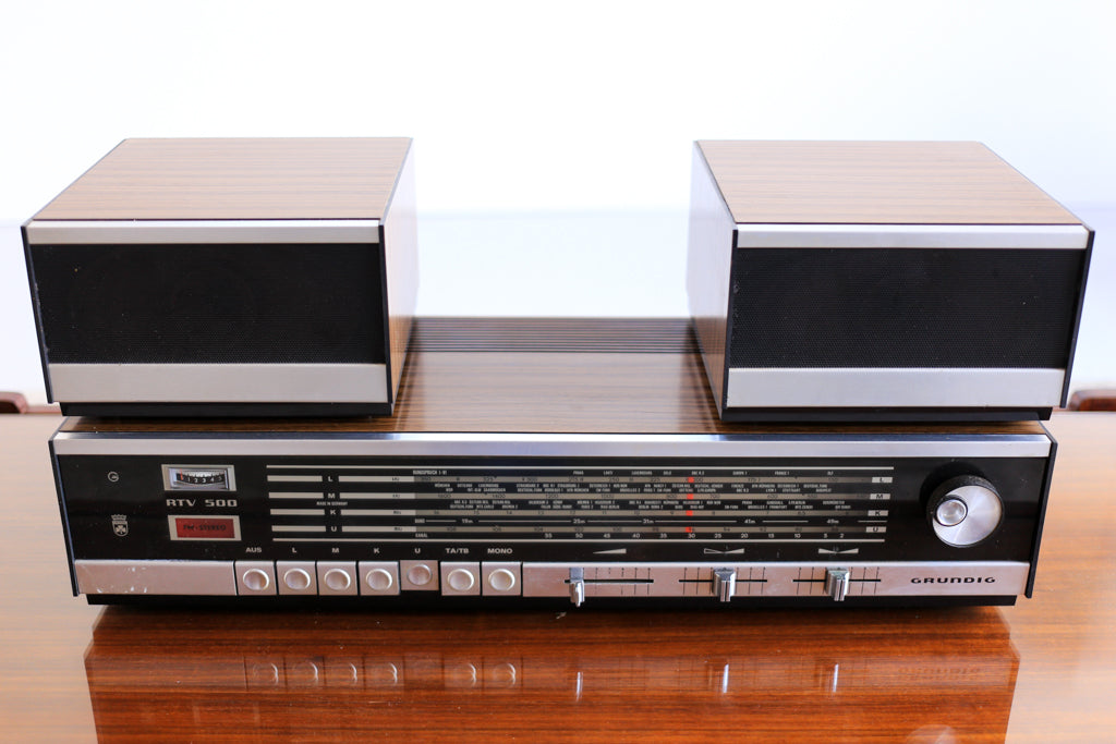 1970's Grundig Shelf Radio