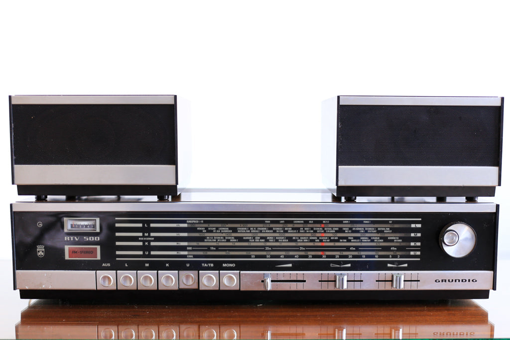 1970's Grundig Shelf Radio