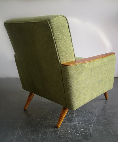 The Huisraad Modern Ladidah Armchair