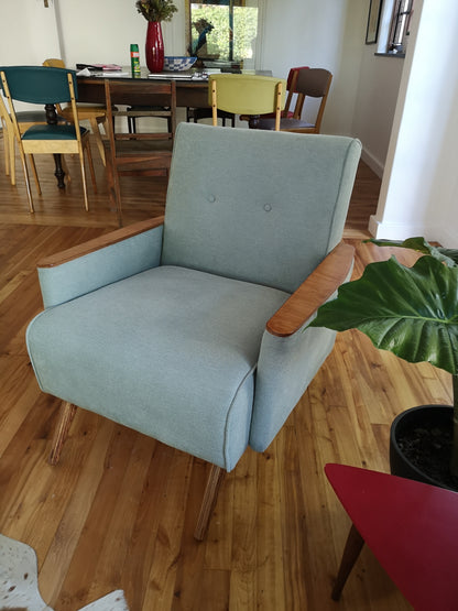 The Huisraad Modern Ladidah Armchair