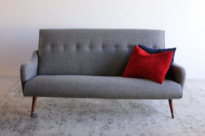 Curved Retro Sofa - 3-seater