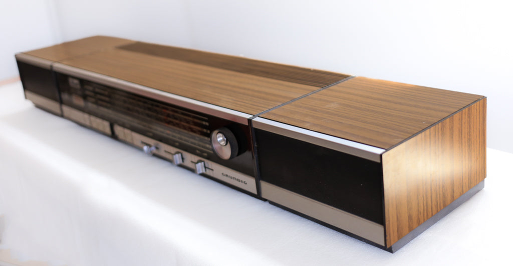 1970's Grundig Shelf Radio