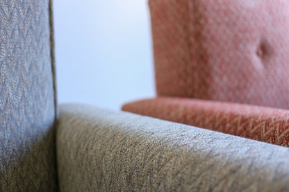 The Huisraad Modern Lula Settee