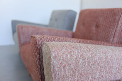 The Huisraad Modern Lula Settee