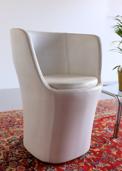 Porada Boudoir Chair